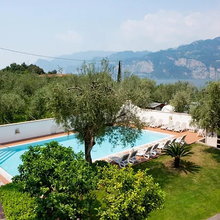 Residence Alesi Malcesine Exterior photo